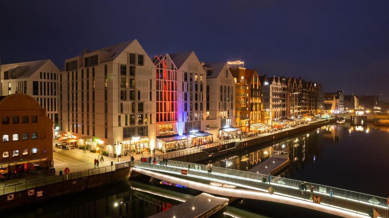 Flatbook - City Center Apartments Granaria With Parking Gdańsk Eksteriør bilde
